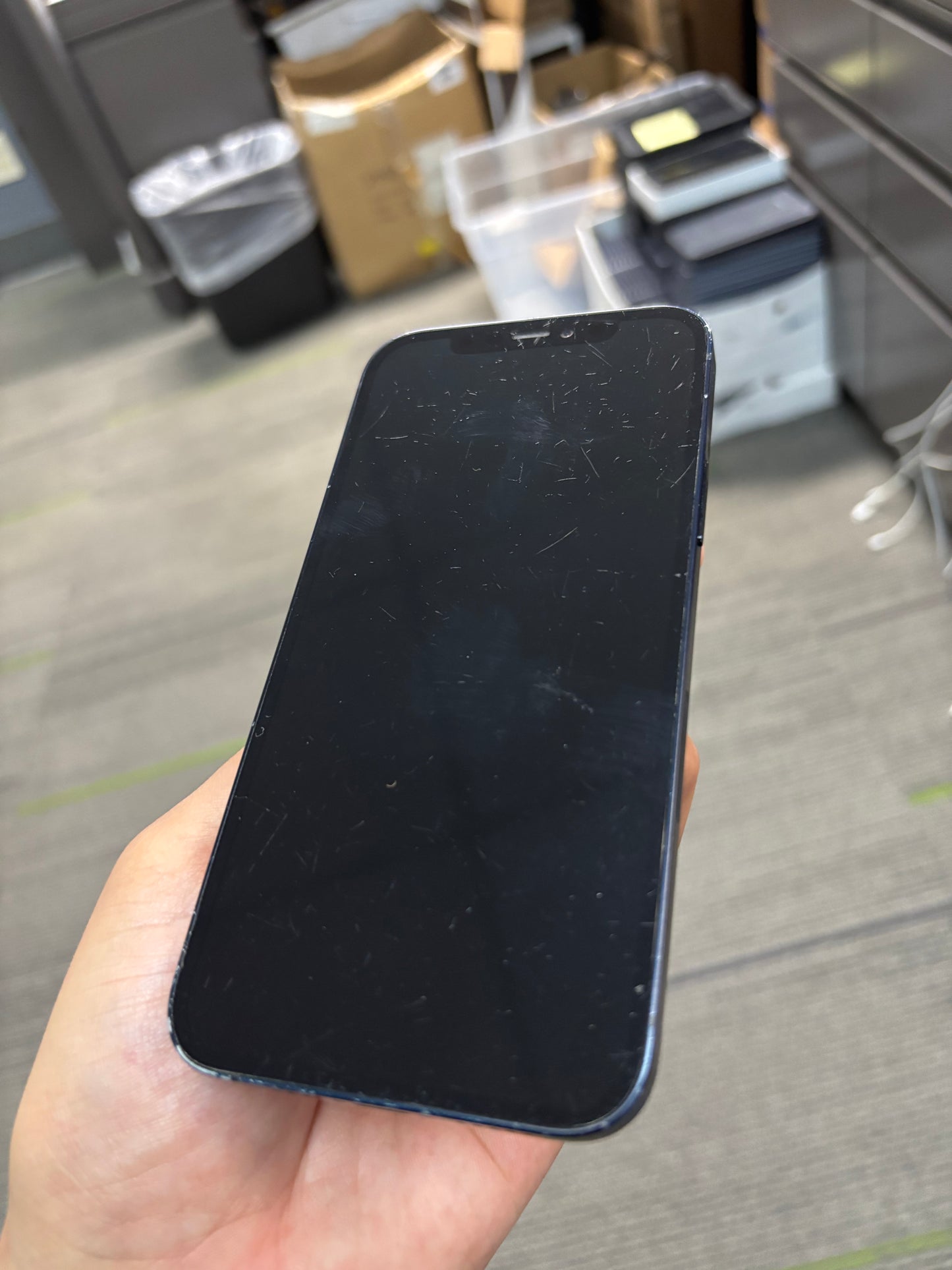 iPhone 12 Unlocked (DAMAGED)